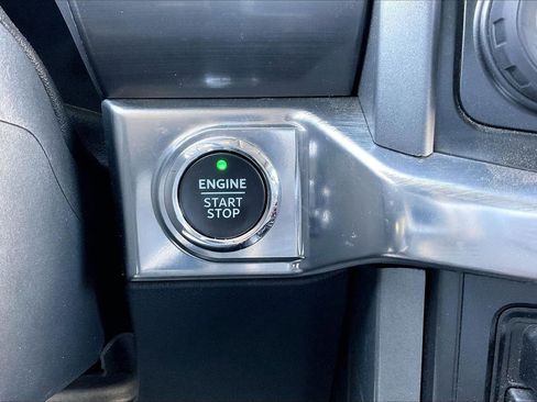 Used 2021 Ford F150 Lariat image 30