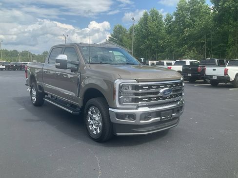 New 2026 Ford F350 Lariat w/ Chrome Package AWD/4WD image 3