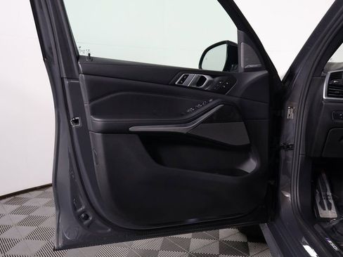 Used 2023 BMW X5 M50i w/ Executive Package image 12