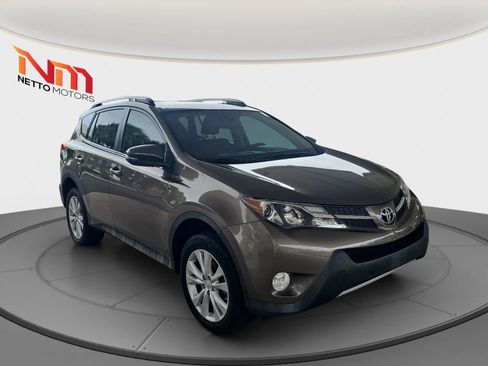 Used 2014 Toyota RAV4 Limited image 7