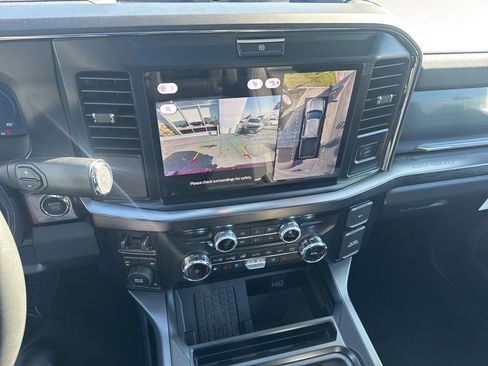 Used 2026 Ford F450 Lariat image 26