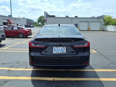 Used 2026 Toyota Camry XLE w/ Premium Plus Package AWD/4WD image 6