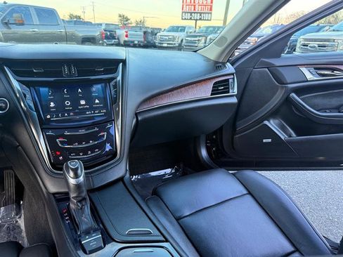 Used 2019 Cadillac CTS Luxury image 31
