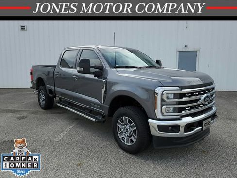Used 2025 Ford F250 Lariat AWD/4WD image 1
