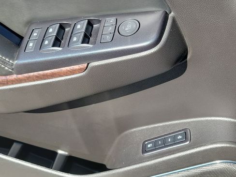 Used 2016 GMC Yukon SLT image 19