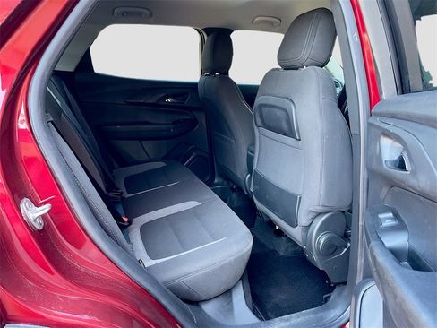 Used 2024 Chevrolet TrailBlazer LT image 24