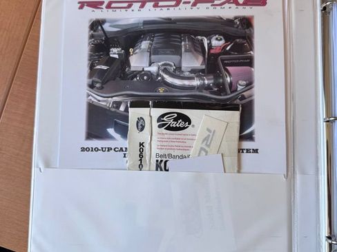 Used 2013 Chevrolet Camaro SS w/ SS Performance Package RWD image 27