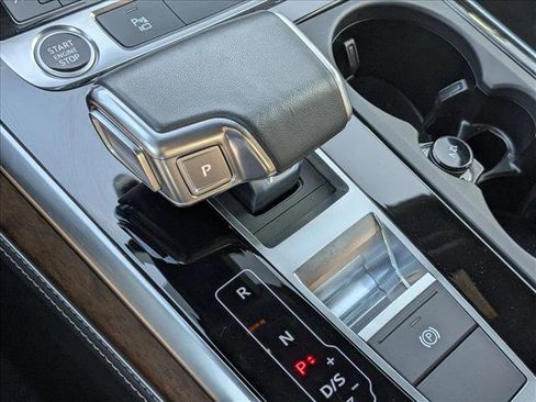 Used 2025 Audi Q7 2.0T Premium Plus w/ Premium Plus Package image 11