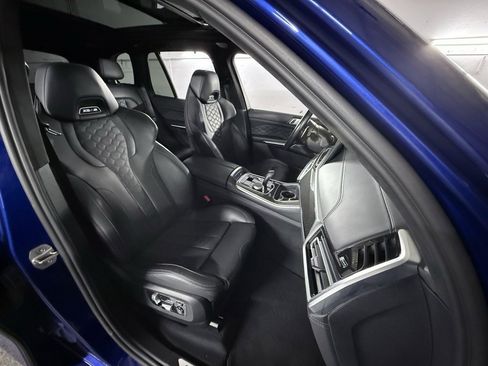 Used 2022 BMW X5 M w/ Executive Package image 28