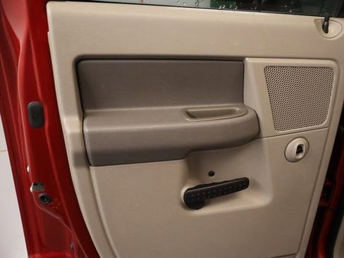 Used 2008 Dodge Ram 1500 Truck SLT image 19