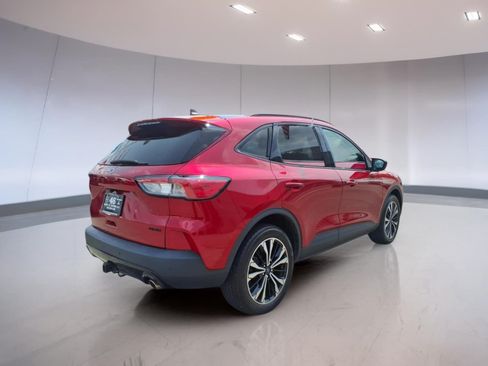 Used 2022 Ford Escape SEL w/ SEL Stealth AWD Package image 4