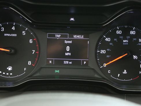 Certified 2025 Chevrolet Trax LS FWD image 17