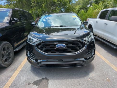 Used 2024 Ford Edge SEL w/ Sport Appearance Package AWD/4WD image 2