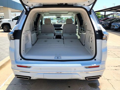 New 2026 Buick Enclave Avenir w/ Super Cruise Package AWD/4WD image 53