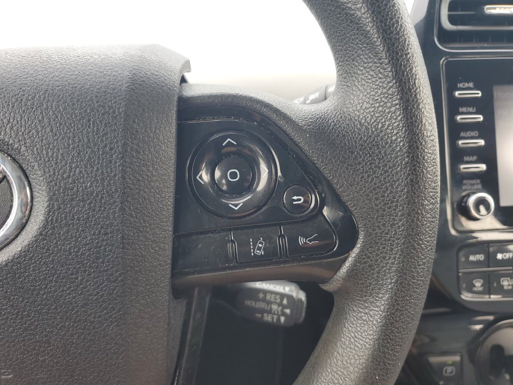 Used 2020 Toyota Prius LE FWD image 20