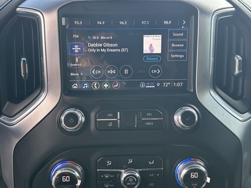 Used 2021 GMC Sierra 1500 SLE image 29