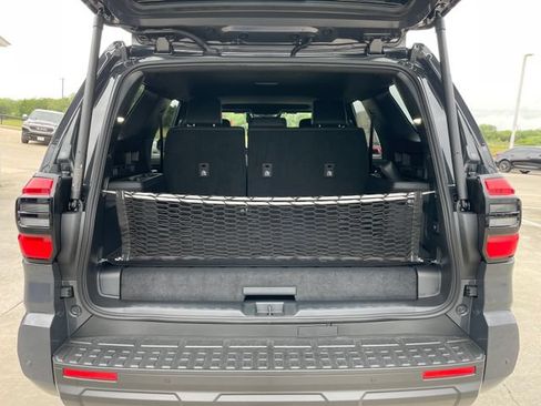 New 2026 Toyota 4Runner TRD Off-Road Premium AWD/4WD image 23
