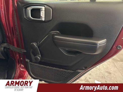 Used 2021 Jeep Wrangler Unlimited Sport image 28