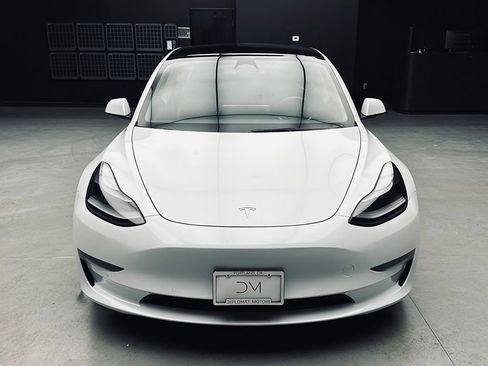 Used 2022 Tesla Model 3 RWD image 11