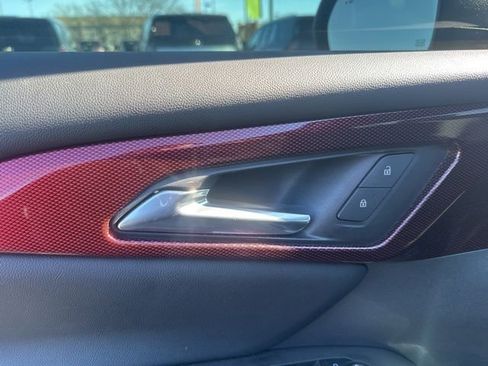 Certified 2025 Chevrolet Traverse Z71 w/ Driver Confidence Package image 12