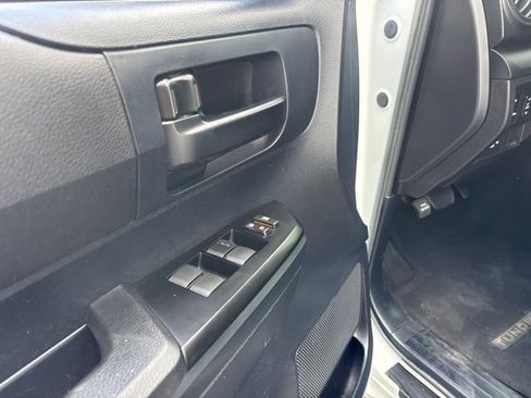 Used 2014 Toyota Tundra SR AWD/4WD image 13