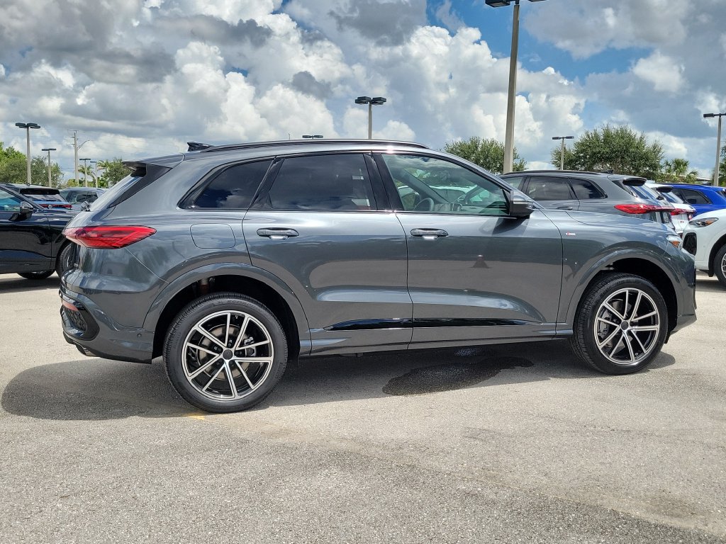 New 2026 Audi Q5 Premium Plus AWD/4WD image 4