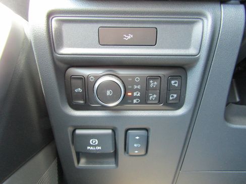 New 2026 Ford F150 Lariat w/ Equipment Group 501A Mid AWD/4WD image 19