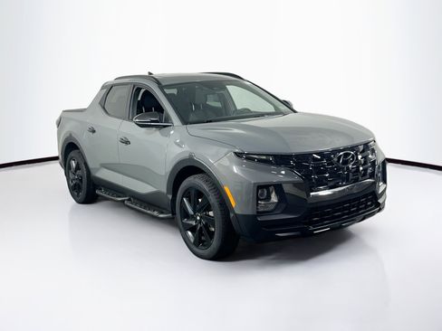 Used 2023 Hyundai Santa Cruz Night AWD/4WD image 3