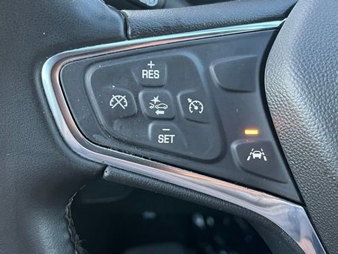 Used 2024 Chevrolet Equinox LT image 35