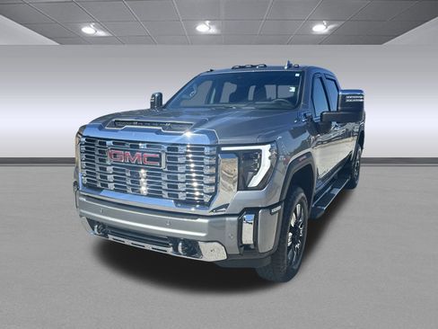 Used 2024 GMC Sierra 2500 Denali w/ Denali Reserve Package image 7