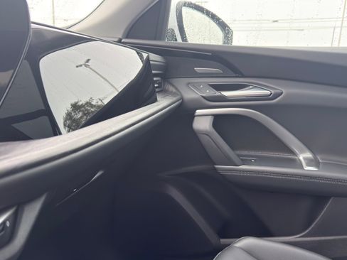 Used 2025 Audi Q5 Premium Plus w/ Premium Plus image 20