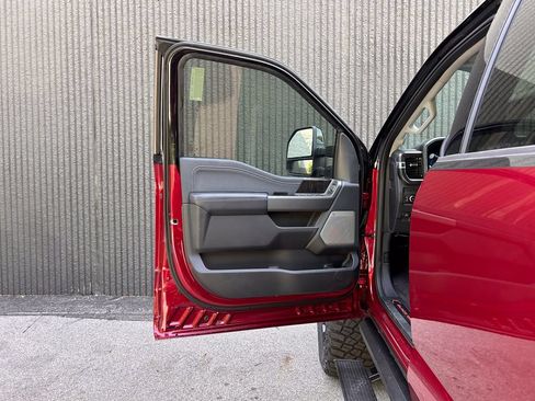 New 2026 Ford F250 Lariat w/ Black Appearance Package AWD/4WD image 16