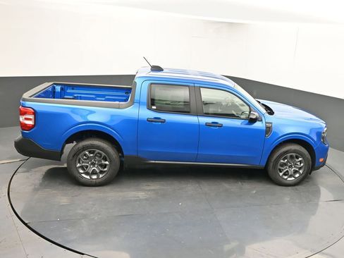 New 2025 Ford Maverick XLT w/ XLT Luxury Package image 42