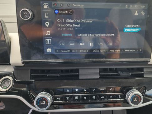 Used 2024 Honda Prologue Touring image 4