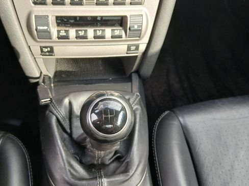 Used 2005 Porsche Boxster image 20