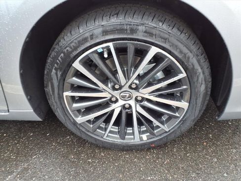 New 2025 Lexus ES 350 w/ Premium Package image 8