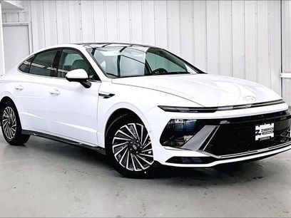 Used 2025 Hyundai Sonata Limited