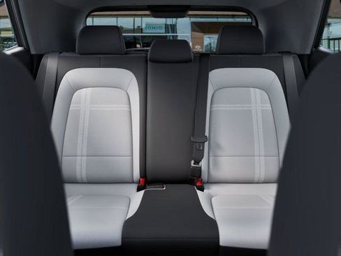 New 2026 Hyundai Venue SEL image 12