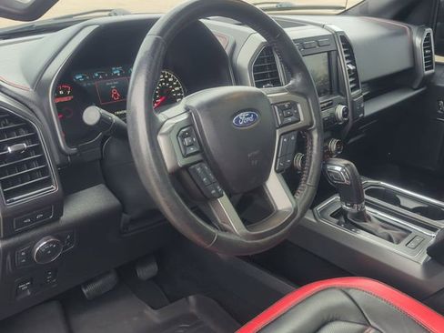 Used 2019 Ford F150 Lariat w/ Equipment Group 502A Luxury AWD/4WD image 12