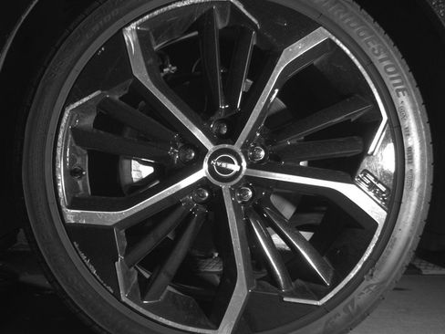 Used 2025 Nissan Altima 2.5 SR image 12