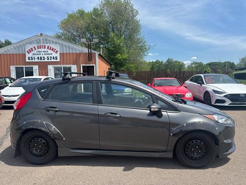 Used 2016 Ford Fiesta ST FWD image 4
