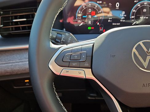 New 2026 Volkswagen Tiguan S image 16