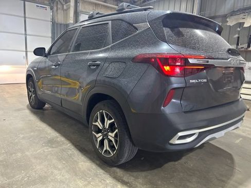 Used 2023 Kia Seltos EX AWD/4WD image 5