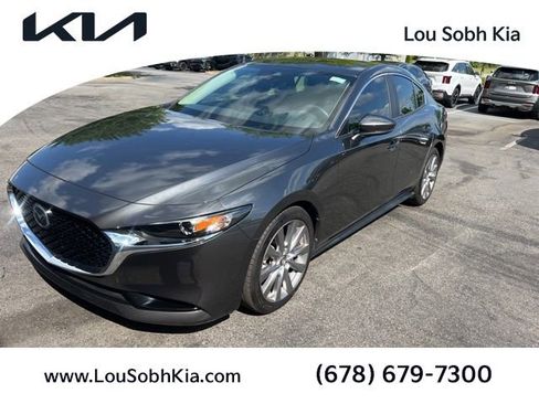 Used 2022 MAZDA MAZDA3 s FWD image 1