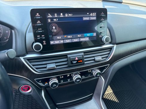 Used 2021 Honda Accord EX-L image 18