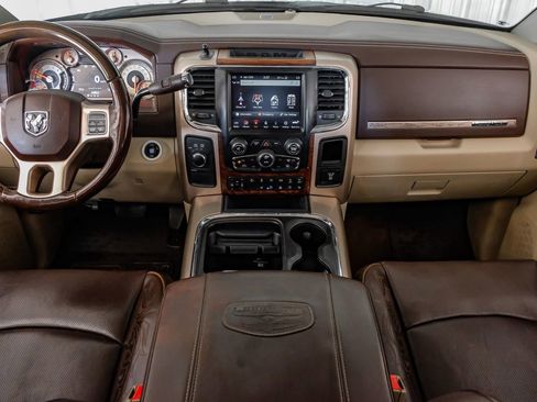 Used 2018 RAM 2500 Longhorn w/ Convenience Group AWD/4WD image 13
