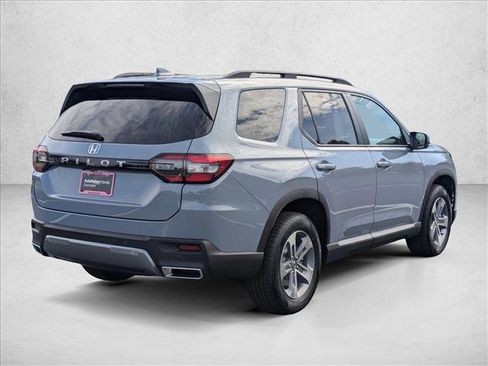 New 2026 Honda Pilot EX-L image 2