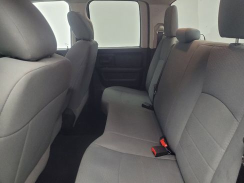 Used 2017 RAM 1500 Express AWD/4WD image 18