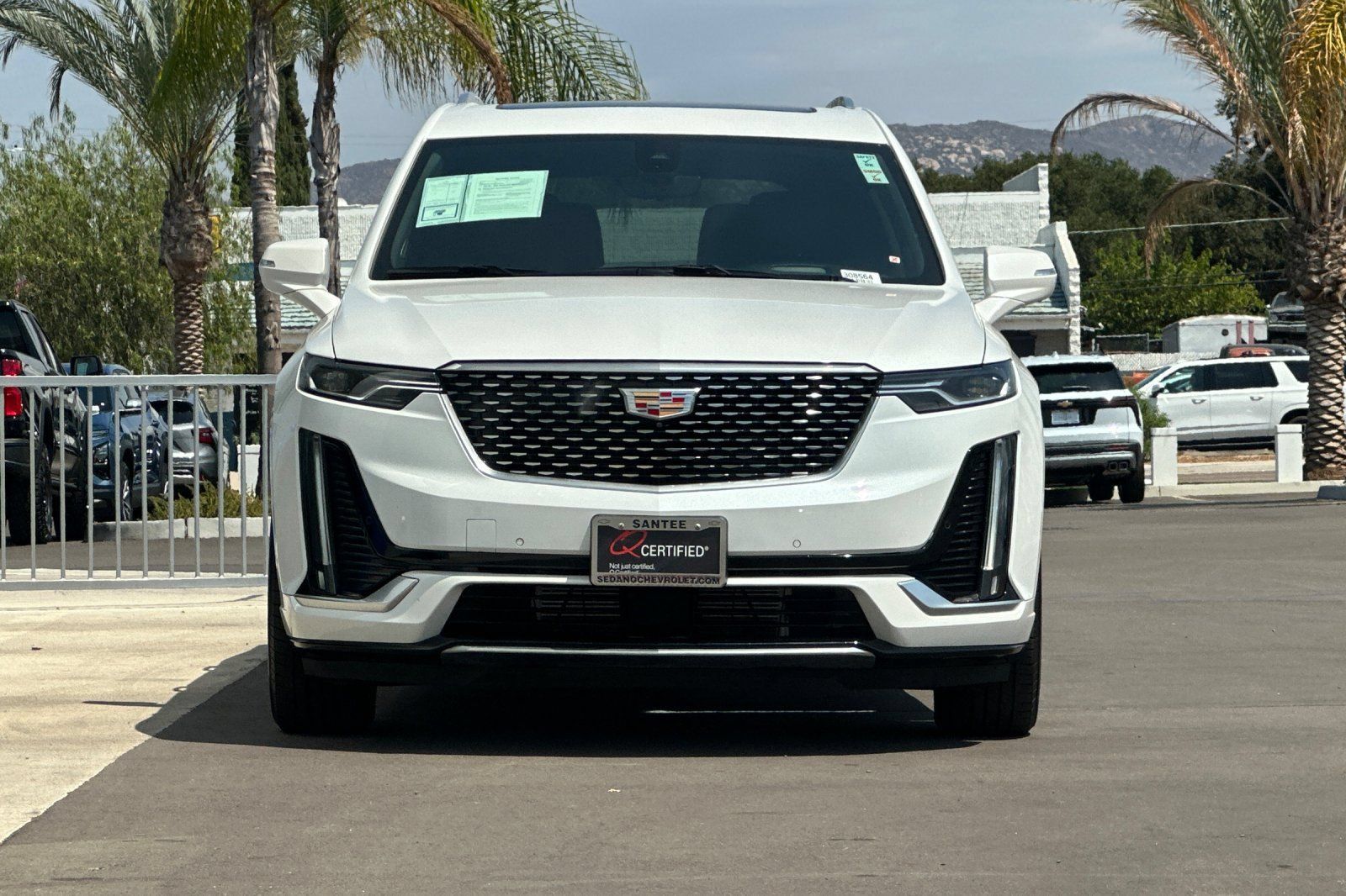 Used 2024 Cadillac XT6 Premium Luxury w/ Technology Package FWD image 9