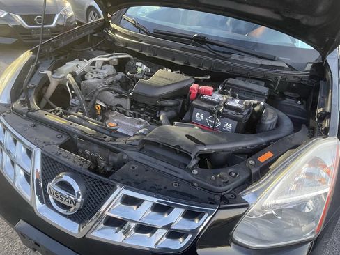 Used 2011 Nissan Rogue SV w/ SL Pkg AWD/4WD image 28